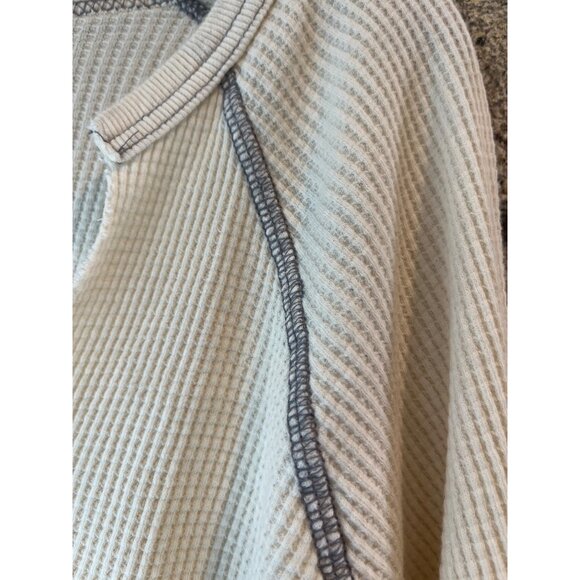 BDG White Textured Long Sleeve Waffle Knit Cropped Top With Raw Hem & Contrast S - Picture 5 of 9